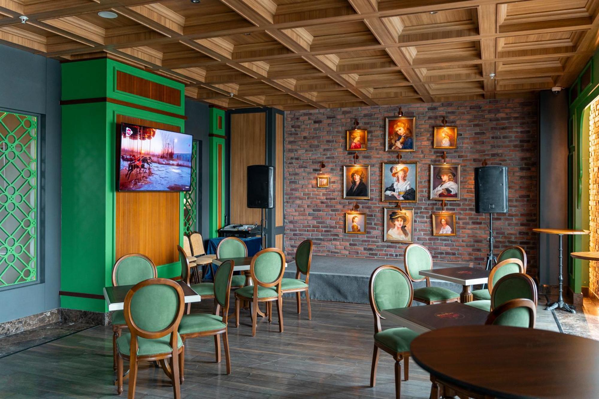 Oz Premium Resort Side
